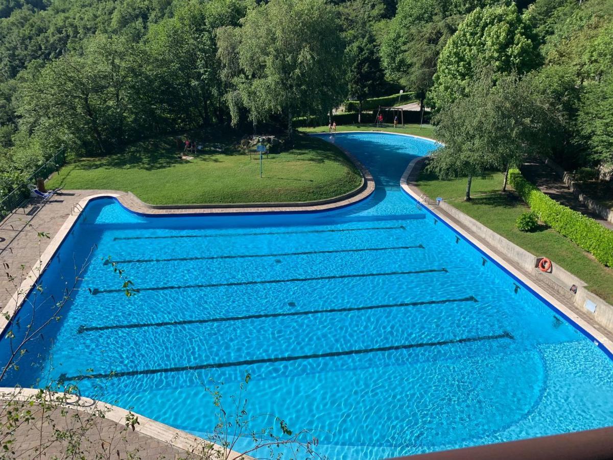 Appartamento Timeless Con Piscina E Tennis Valbrona Exteriér fotografie