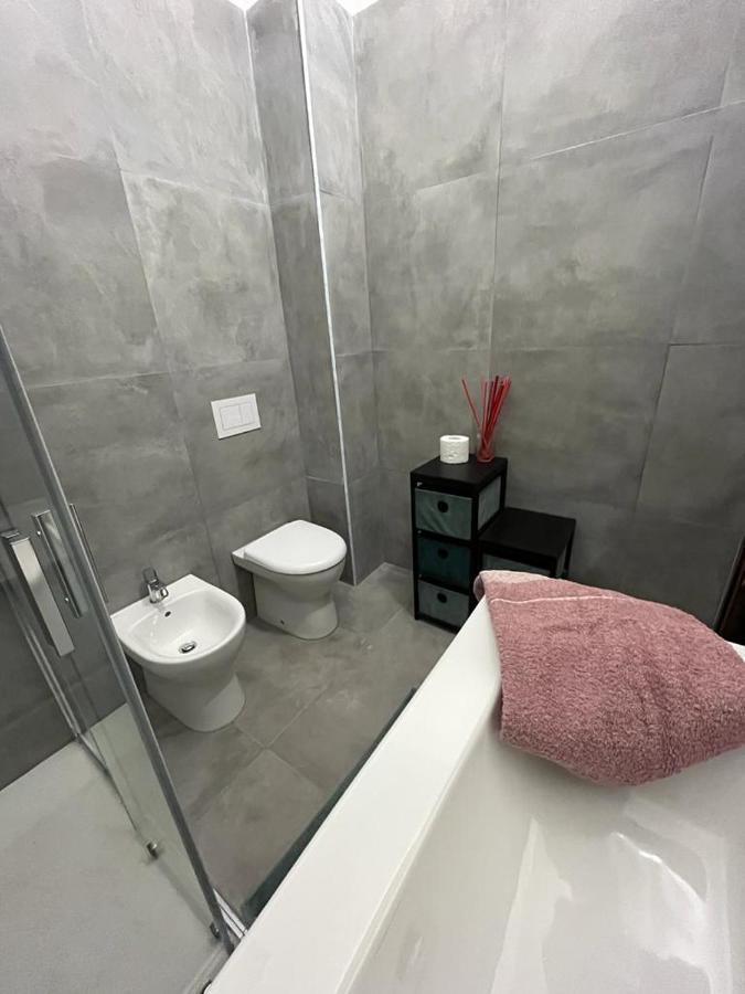 Appartamento Timeless Con Piscina E Tennis Valbrona Exteriér fotografie