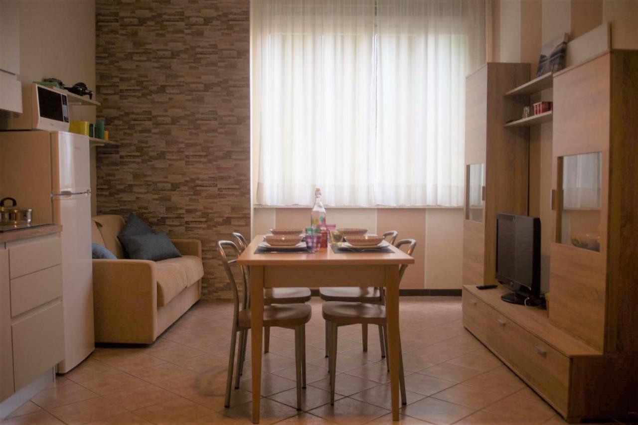 Appartamento Timeless Con Piscina E Tennis Valbrona Exteriér fotografie